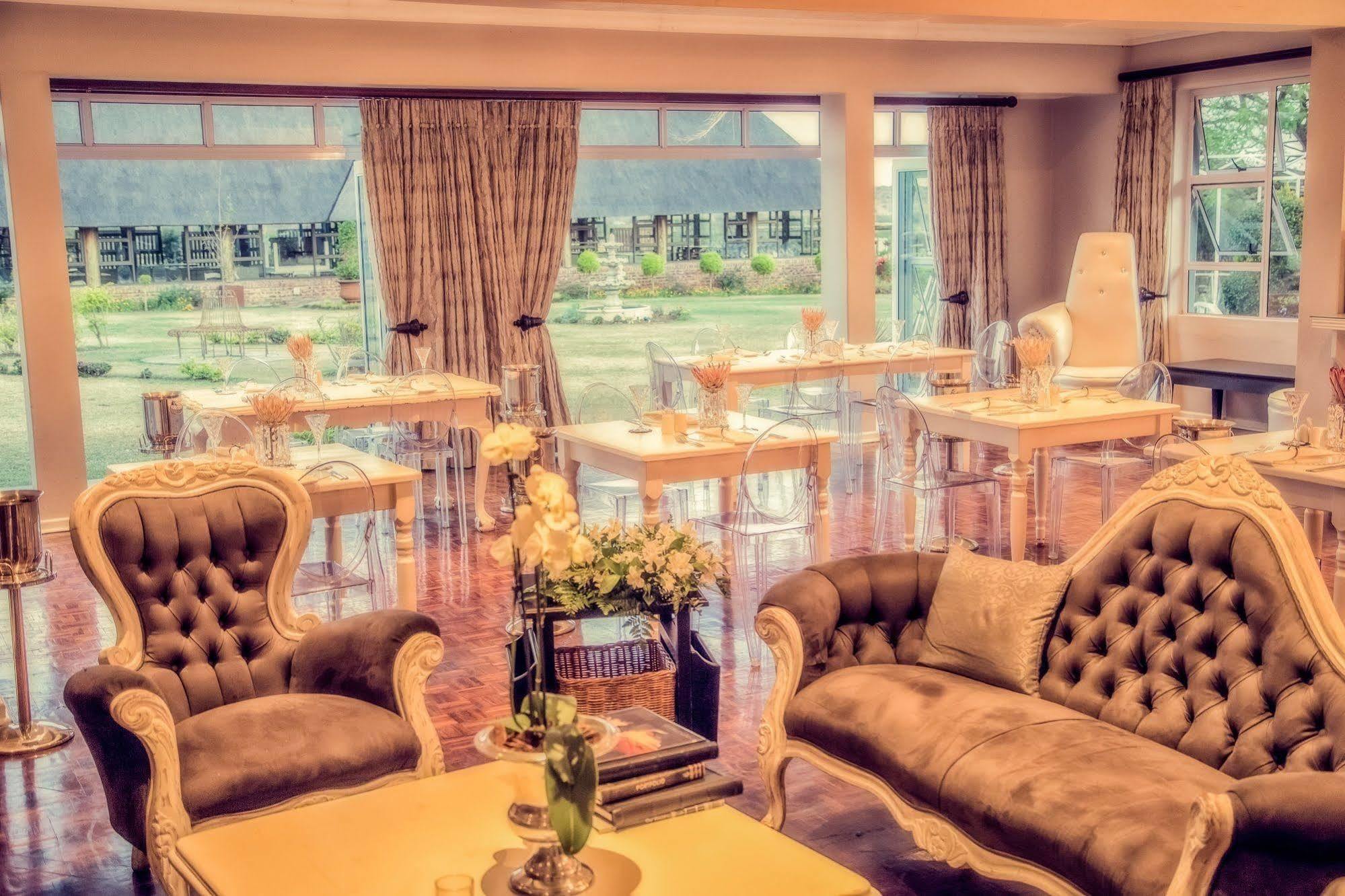 Nauntons Guest House & Wedding Venue Лейдисмит Екстериор снимка